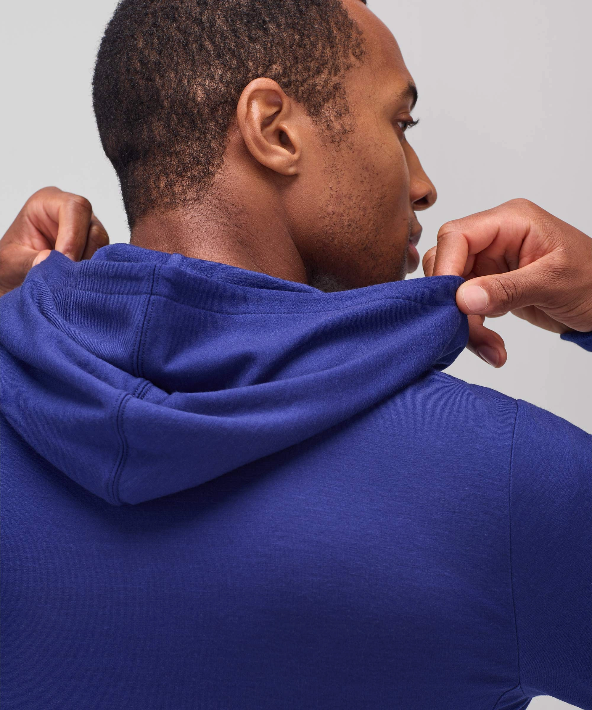 Adventure-Ready Hoodie Pack: Your Ultimate Travel Companion.